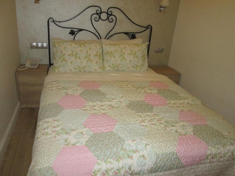 Ragip Pasha Apartments Истанбул Екстериор снимка